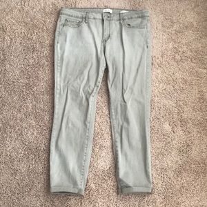 Crop light green jeans